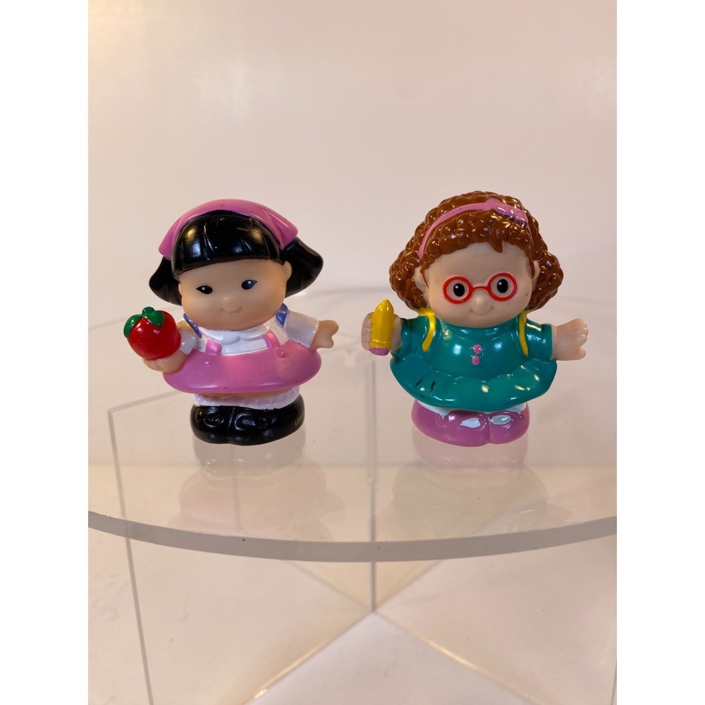 Fisher-Price Little People Maggie & Sonya Lee School Theme Lot of 2 VTG 2001